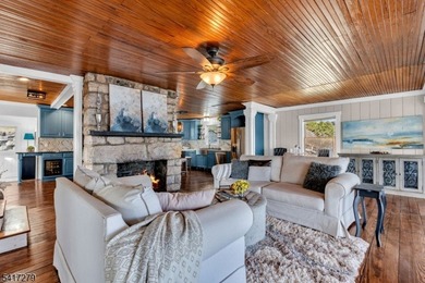 Timeless charm meets modern style in this beautifully renovated S - photo 14