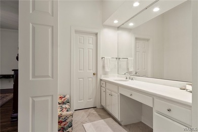 Welcome to 1821 Point Clear Road, a Lake Tuscaloosa retreat - photo 24