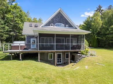 Experience the pleasure of owning your private waterfront home - photo 7