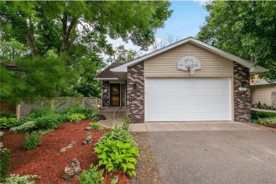 Lake Home Sale Pending in Forest Lake, Minnesota
