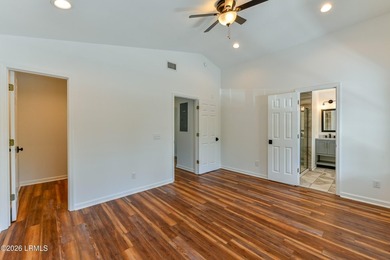 Newly renovated! Double porches in the Lowcountry fashion invite - photo 15