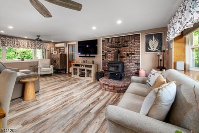 Once in a lifetime opportunity to own one of the largest - photo 15