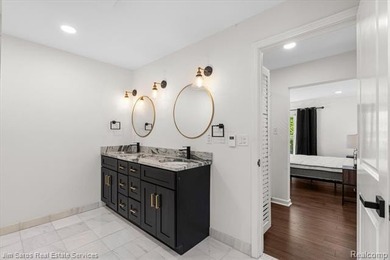 615 Lakepointe presents an exceptional 3-bedroom, 2.1-bath - photo 19