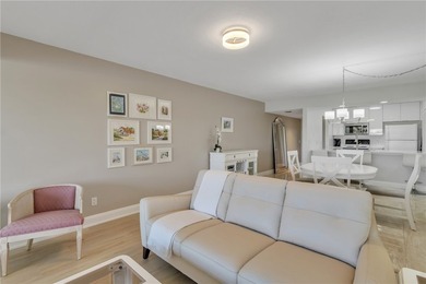 Welcome home! Beautifully modernized-furnished-turnkey - photo 21
