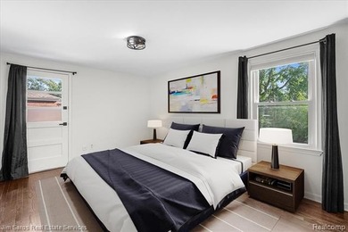 615 Lakepointe presents an exceptional 3-bedroom, 2.1-bath - photo 25