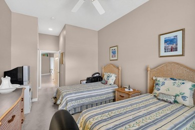 Well maintained 2002 Hanover Home located in the highly - photo 30