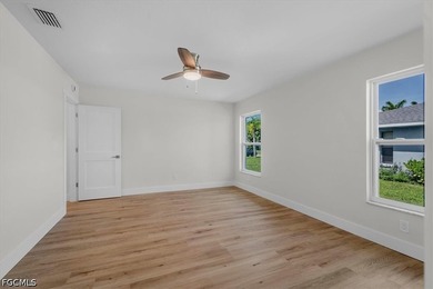 COMPLETLEY REMODELED INSIDE & OUT CREAM PUFF POOL HOME!! - photo 33