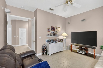 Well maintained 2002 Hanover Home located in the highly - photo 34