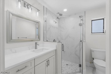 COMPLETLEY REMODELED INSIDE & OUT CREAM PUFF POOL HOME!! - photo 36