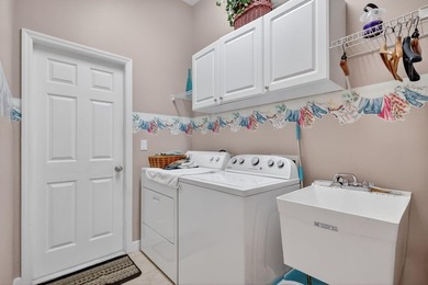 Well maintained 2002 Hanover Home located in the highly - photo 36