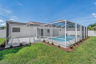 COMPLETLEY REMODELED INSIDE & OUT CREAM PUFF POOL HOME!! - photo 49