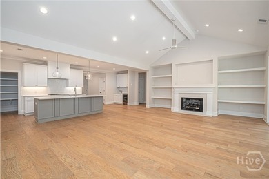 A perfect blend of elegance and simplicity, this thoughtfully - photo 10