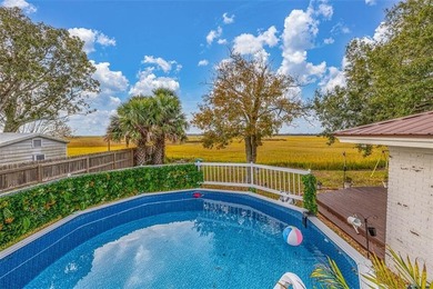 Welcome to this beautifully renovated 4-bedroom, 3-bath home in - photo 2