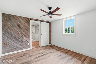 Have you been looking for the modern farmhouse or barndominium - photo 13