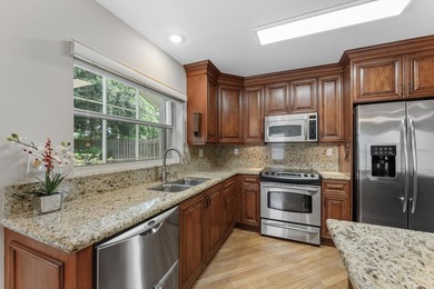 Beautiful, spacious 4-bedroom, 3-bath with a 2-car garage home - photo 13