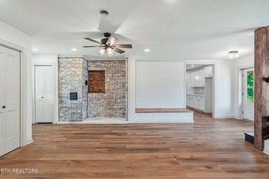 Have you been looking for the modern farmhouse or barndominium - photo 18