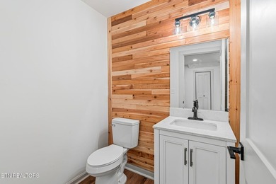 Have you been looking for the modern farmhouse or barndominium - photo 21