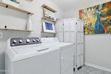 Gorgeously updated, move-in ready home in Moss Creek set on a - photo 24