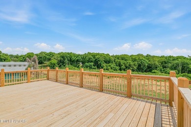 Have you been looking for the modern farmhouse or barndominium - photo 24