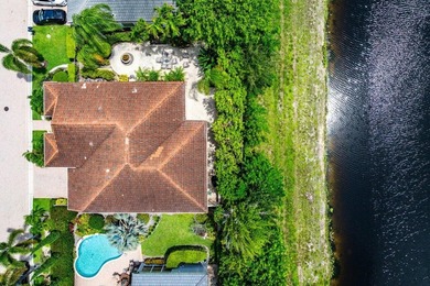 Beautiful 3 BD, 2.5 BA residence situated on a quiet street in - photo 24
