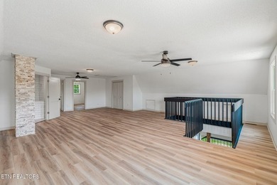 Have you been looking for the modern farmhouse or barndominium - photo 26