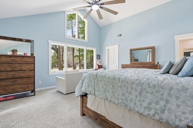 Gorgeously updated, move-in ready home in Moss Creek set on a - photo 28