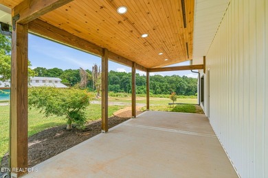 Have you been looking for the modern farmhouse or barndominium - photo 31