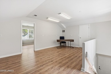 Gorgeously updated, move-in ready home in Moss Creek set on a - photo 33