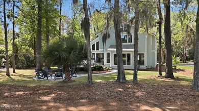 Gorgeously updated, move-in ready home in Moss Creek set on a - photo 44