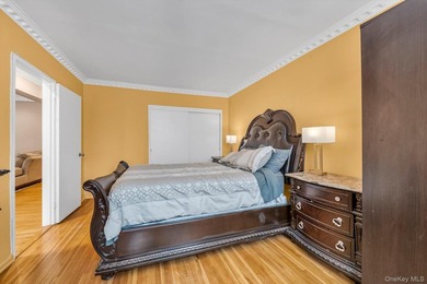 Welcome to your new home in the heart of Forest Hills. This MINT - photo 11