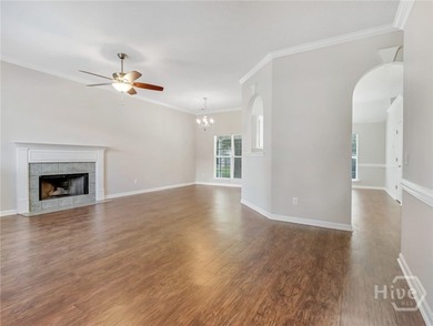 This 4-bedroom, 2-bathroom home with a large bonus room (bonus - photo 4