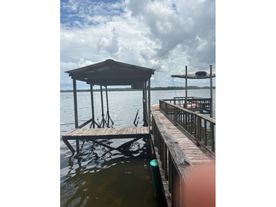 **Lakefront** Escape to the peaceful beauty of lakeside living - photo 16