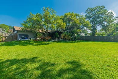 Welcome home to this beautifully maintained 2-bedroom, 2-bath - photo 19