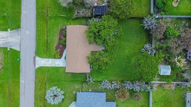 Welcome home to this beautifully maintained 2-bedroom, 2-bath - photo 22