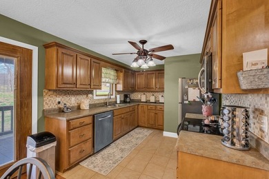 Welcome to 465 Hickory Lane, located in the desirable Woodlands - photo 26