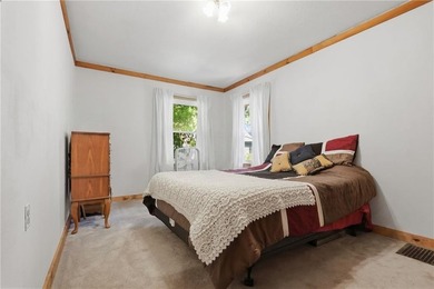 Discover the perfect blend of timeless character and modern - photo 37