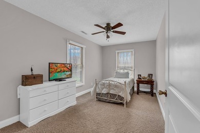 Welcome to 465 Hickory Lane, located in the desirable Woodlands - photo 39
