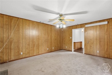 Spacious Corner Lot 4-bedroom, 2-bath with 1 car garage home - photo 6