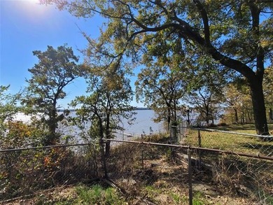 A HIDDEN GEM IN EMERALD BAY! Just 1.5 hours from Oklahoma City - photo 12
