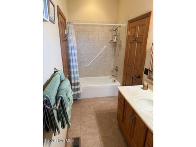 Unbelievable Santeetlah Lake location If you are looking for the - photo 20