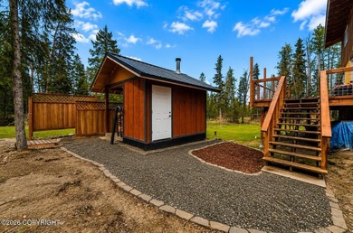 Custom built EFFICIENT Alaskan home with space for everyone! - photo 21