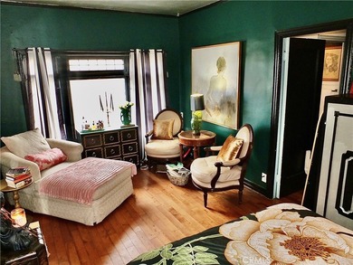 Welcome to the Historic 1922 Saint Regis! This delightful - photo 22