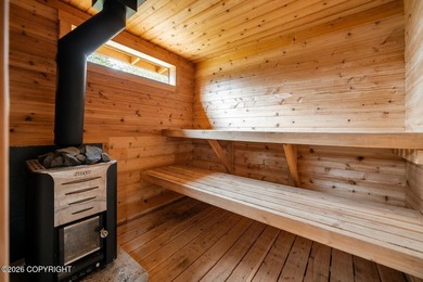 Custom built EFFICIENT Alaskan home with space for everyone! - photo 24