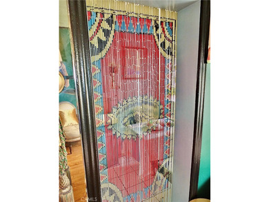 Welcome to the Historic 1922 Saint Regis! This delightful - photo 25