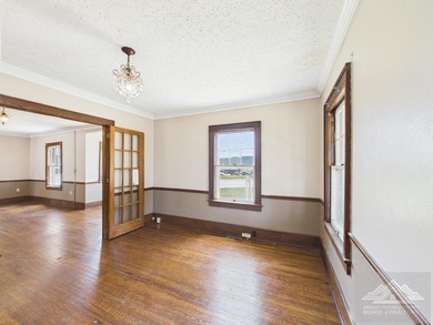 Excellent opportunity at a new list price!! This circa-1910 - photo 32