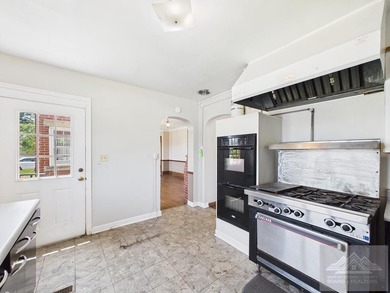 Excellent opportunity at a new list price!! This circa-1910 - photo 39