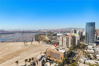 Welcome to the Historic 1922 Saint Regis! This delightful - photo 42