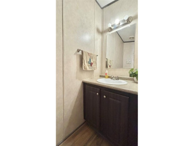 Your fishing retreat awaits at Lake Fork! This charming