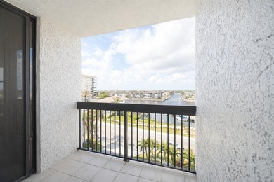 Rare opportunity to own in the exclusive Hillsboro Ocean Club at - photo 31