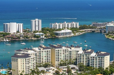 Lake Condo For Sale in Boca Raton, Florida